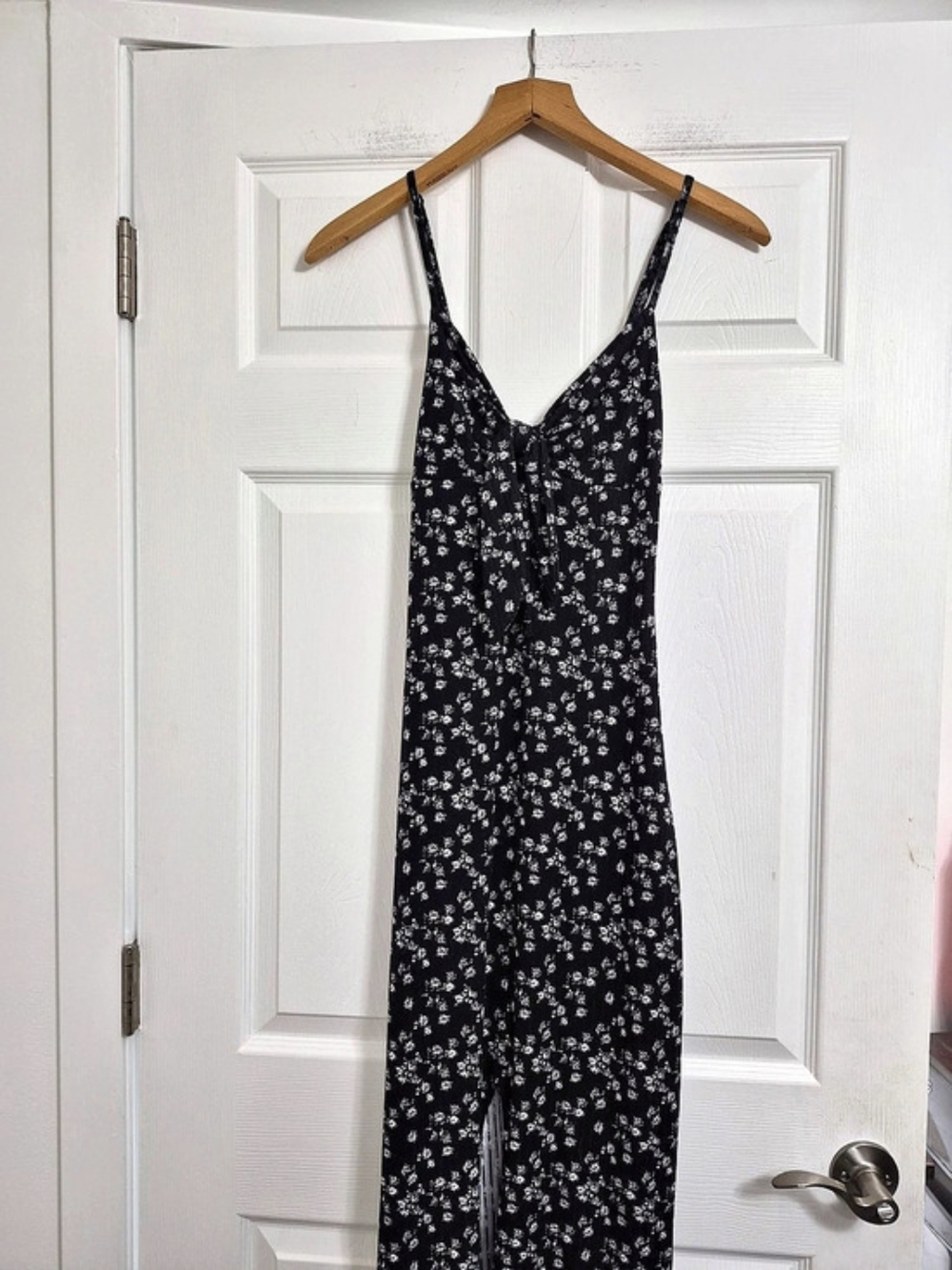 Ardene Floral Maxi Dress in Black & White Size Small